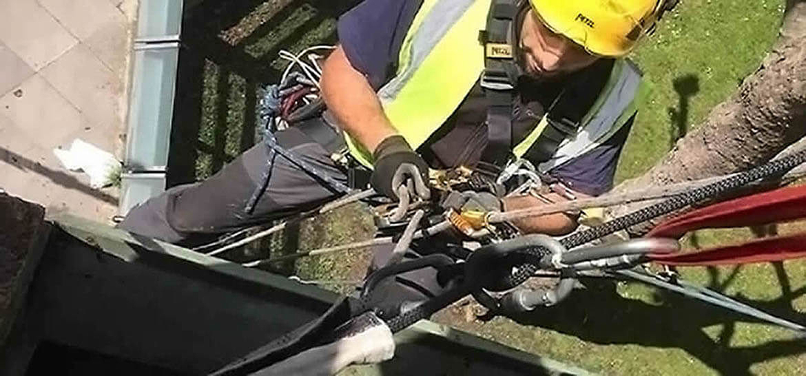 Rope access activities for London
